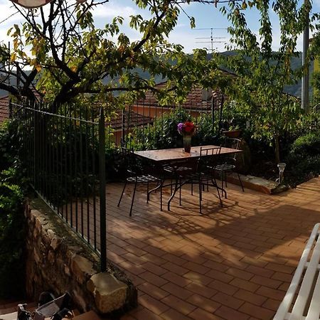 Casa Dalia Villa Pietrabruna Exterior foto